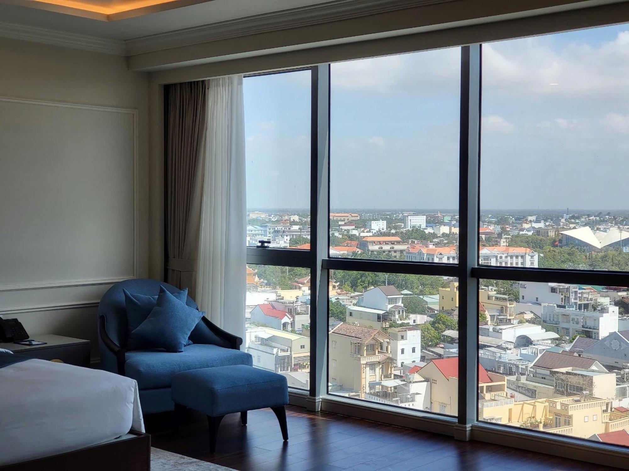 Cosmo Stars Hotel Bac Lieu Экстерьер фото