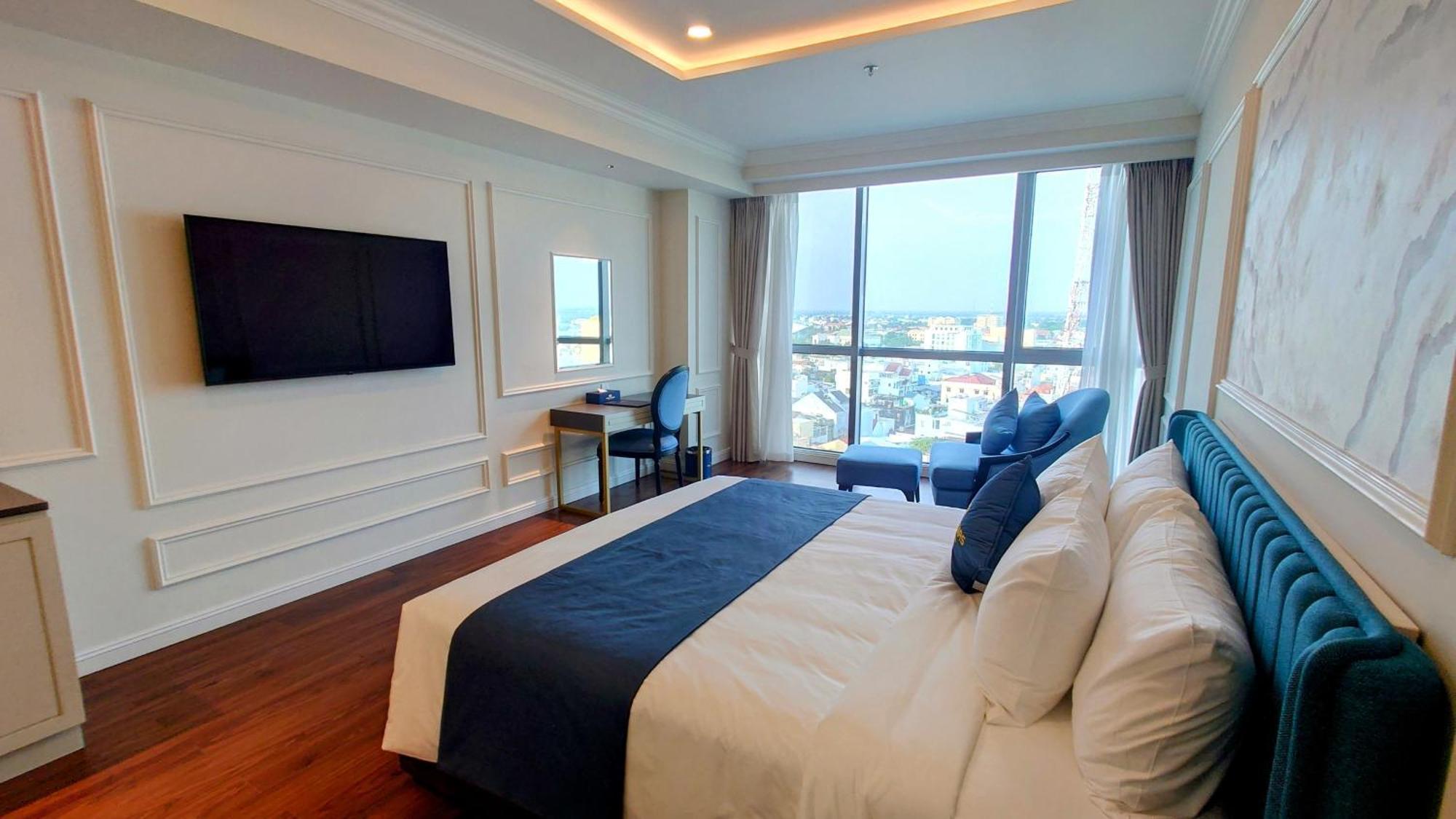 Cosmo Stars Hotel Bac Lieu Экстерьер фото